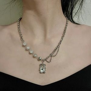 Silver Cracked Beads Rhinestone Necklace